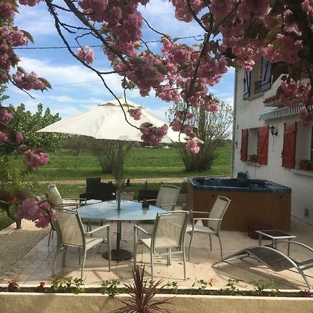 La Croix Blanche Bed & Breakfast ภายนอก รูปภาพ