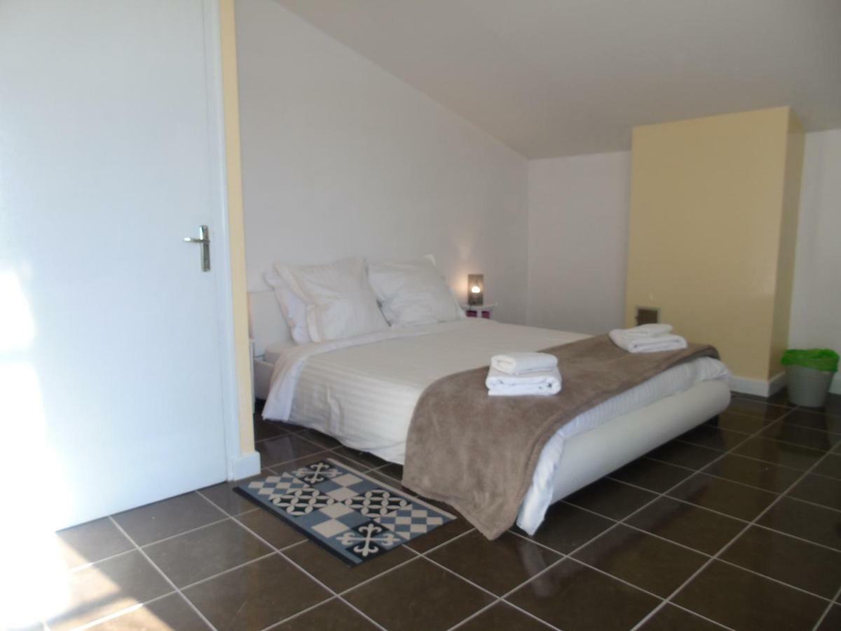 La Croix Blanche Bed & Breakfast ภายนอก รูปภาพ